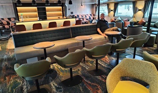 Ortelius Bar und Lounge Bereich Antarktis